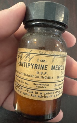 Vecchia bottiglia farmacia
